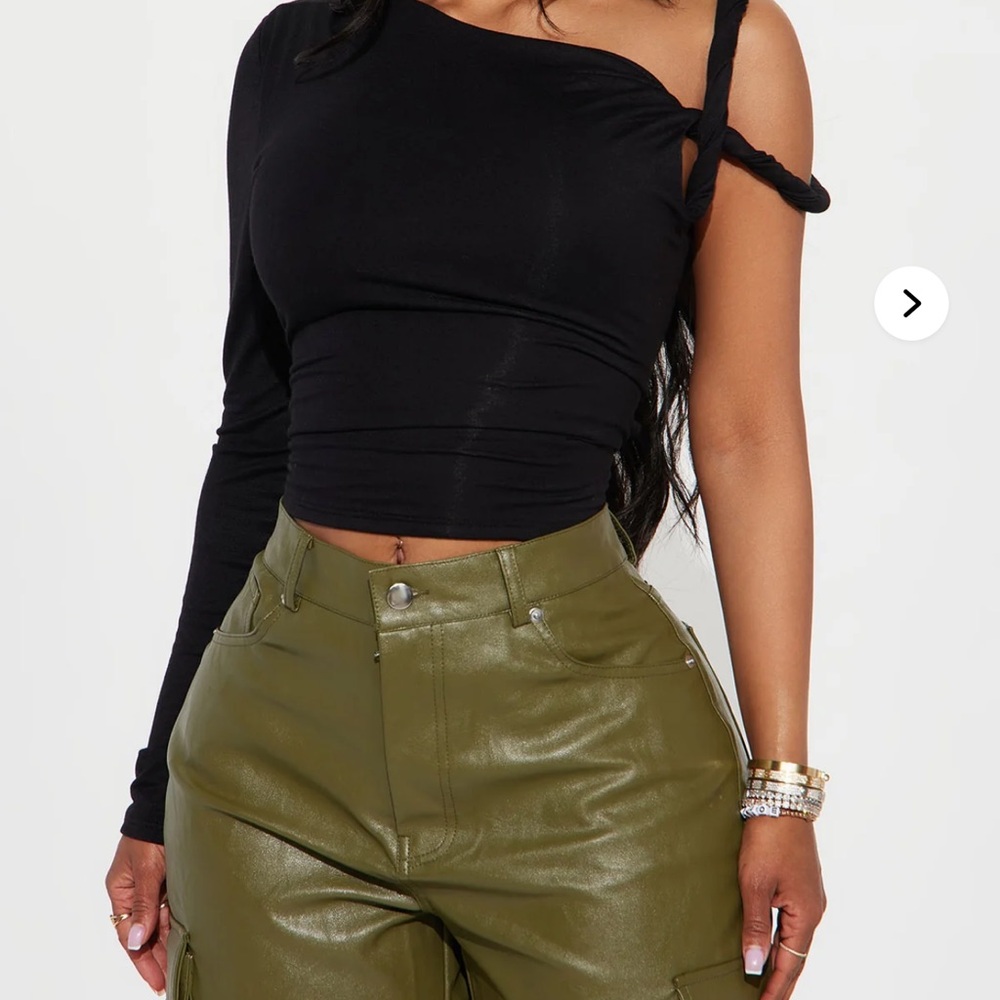 Fashion Nova Black One-Shoulder Bodysuit